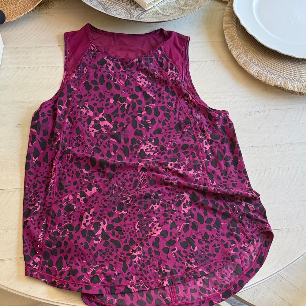 Lululemon Womens Magenta Animal Print tank top